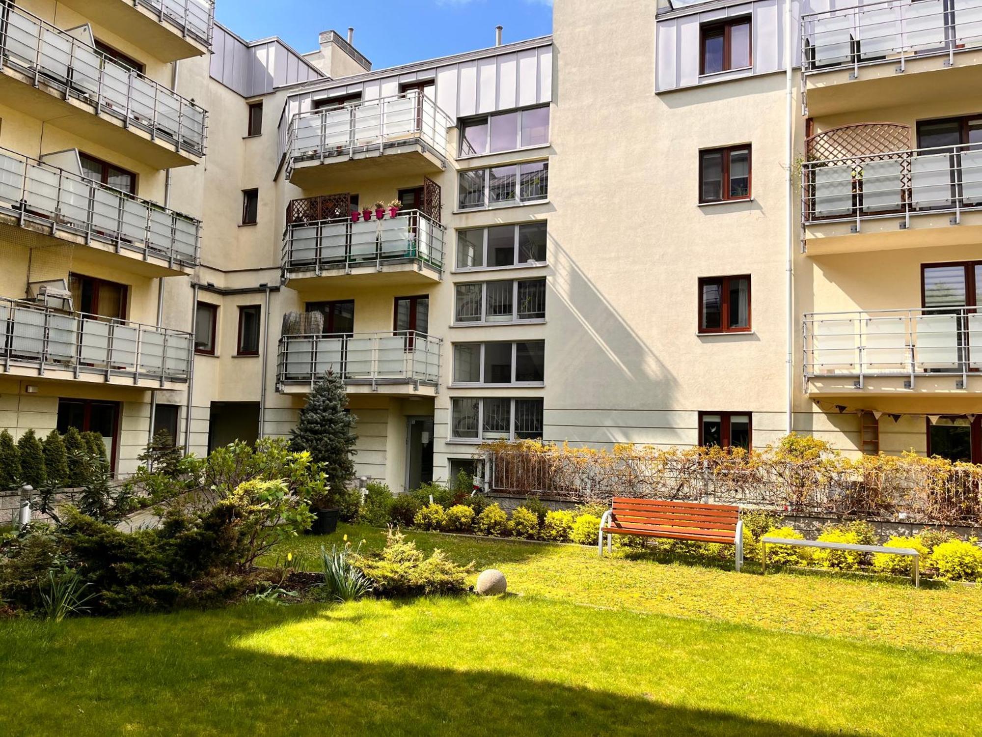 Apartament Roentgena 16 Przy Centrum Onkologii I Klinice Novum Варшава Экстерьер фото