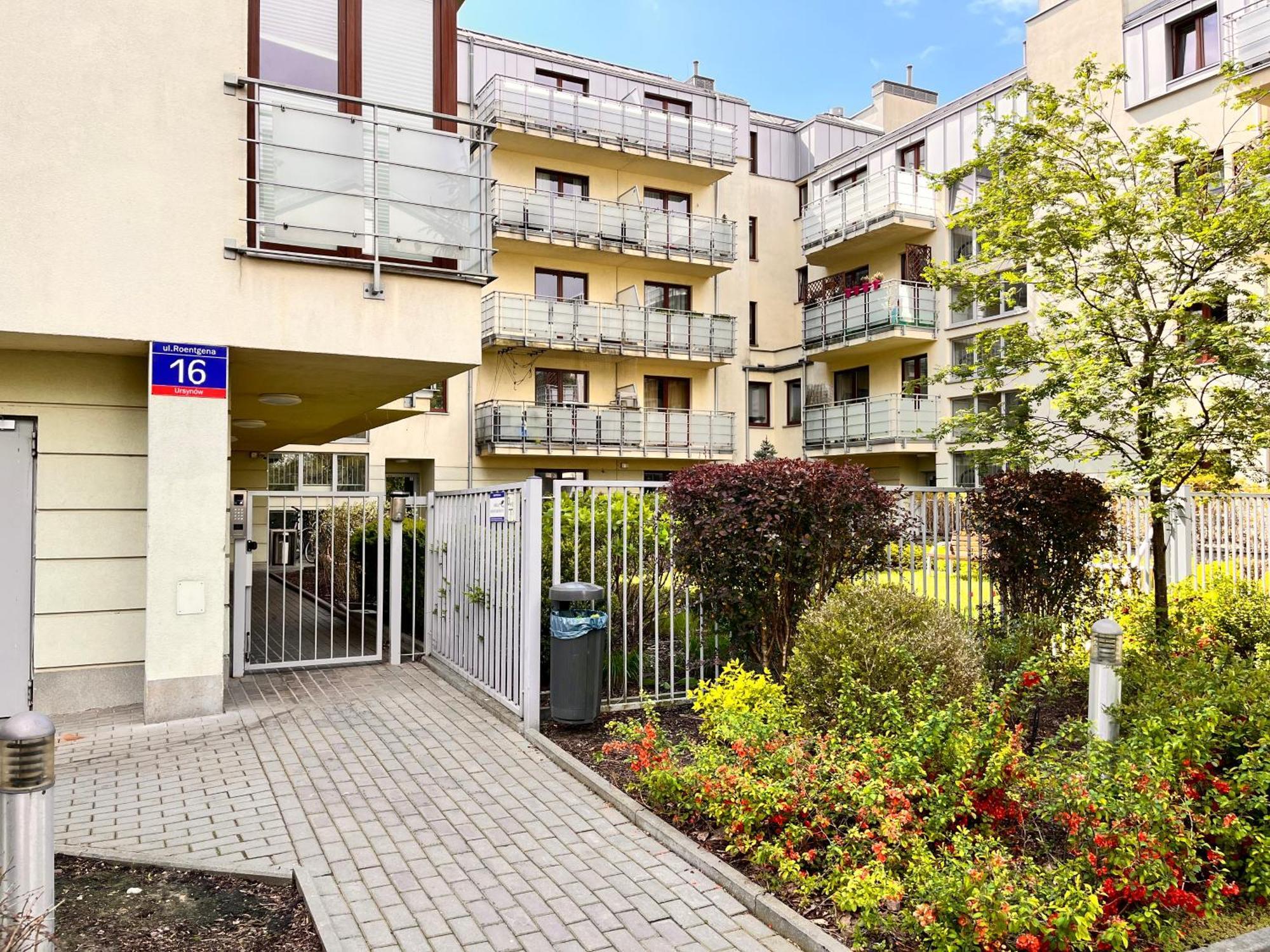 Apartament Roentgena 16 Przy Centrum Onkologii I Klinice Novum Варшава Экстерьер фото